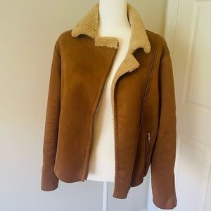 Fashion Faux ShearlingLined Jacket in Faux Suede Raw Edges I Biker Jacket Size 6